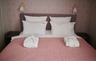 Гостиница 20 Меридиан Зеленоградск Номер люкс семейный-3